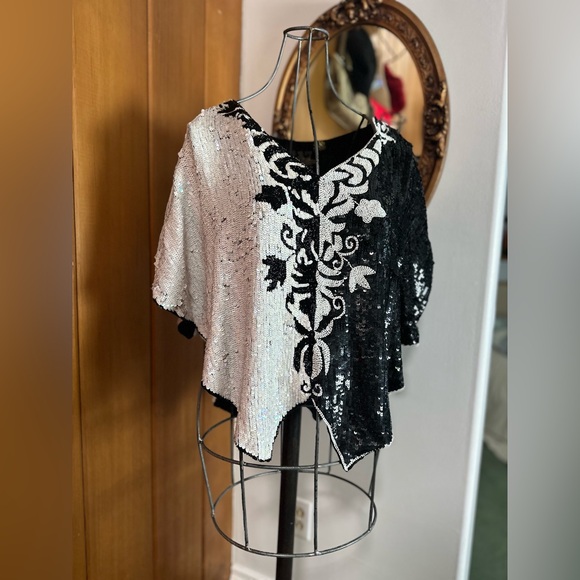Vintage sequin, 100% silk “poncho” top, medium - Picture 6 of 11